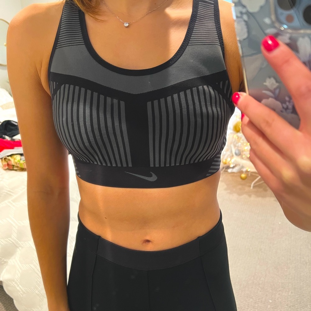Nike Tech Black Grey Training Sports Bra size small